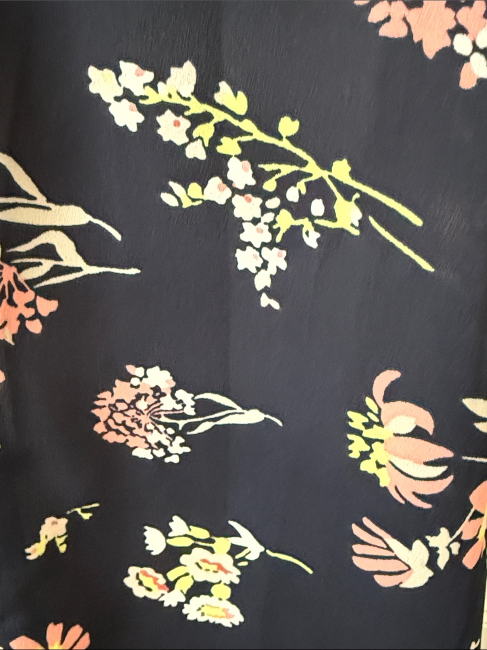Ann Taylor Printed Navy Floral Long-Sleeve Women's Blouse - Picture 6 of 10